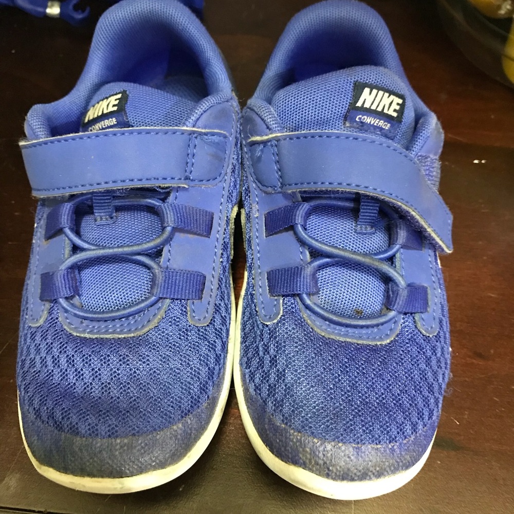 Little boy nike